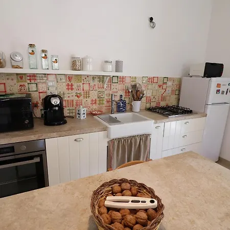 Casa Paola Отранто